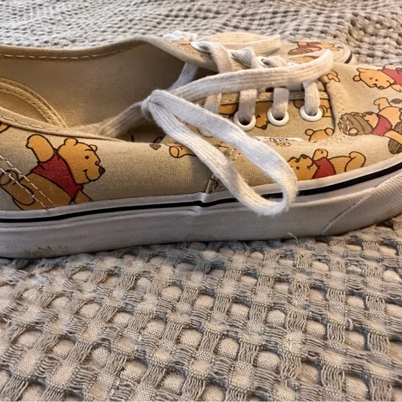 Vans Authentic Disney Winnie the Pooh - Picture 4 of 4